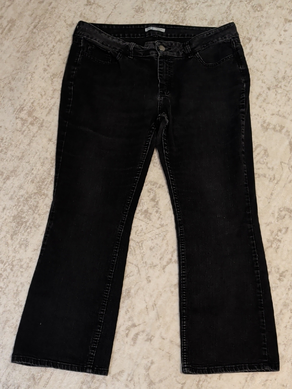 Riders by Lee Women's Black Bootcut Stretch Jeans